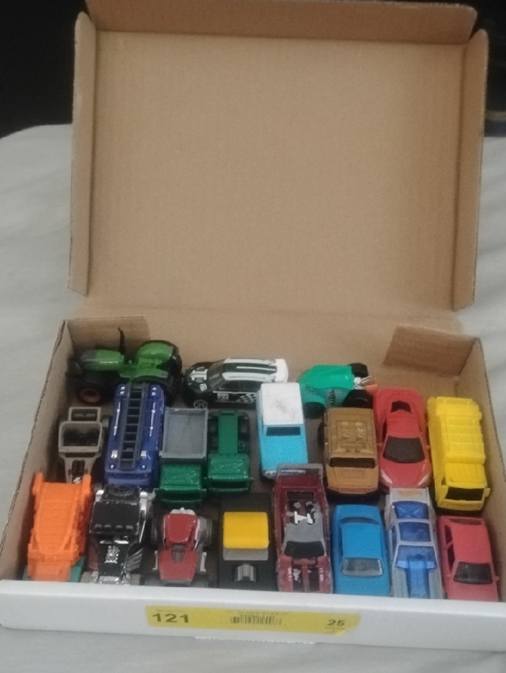 20 Piece Toy Car Set - Multicolor Hot Wheels, Matchbox, Maisto
